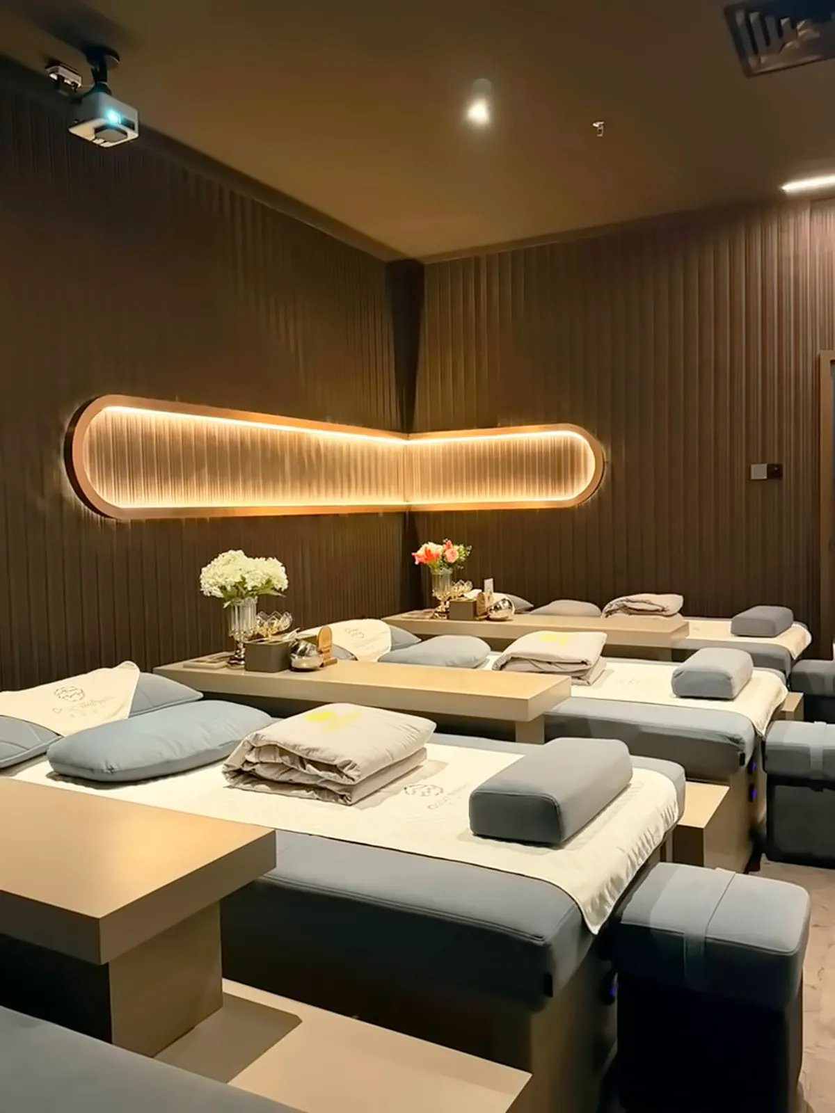 Multi-bed treatment room at Oasia Wellness Mont Kiara